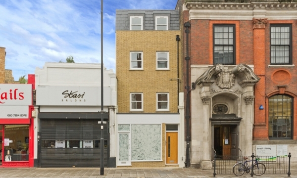 Essex Road, London N1